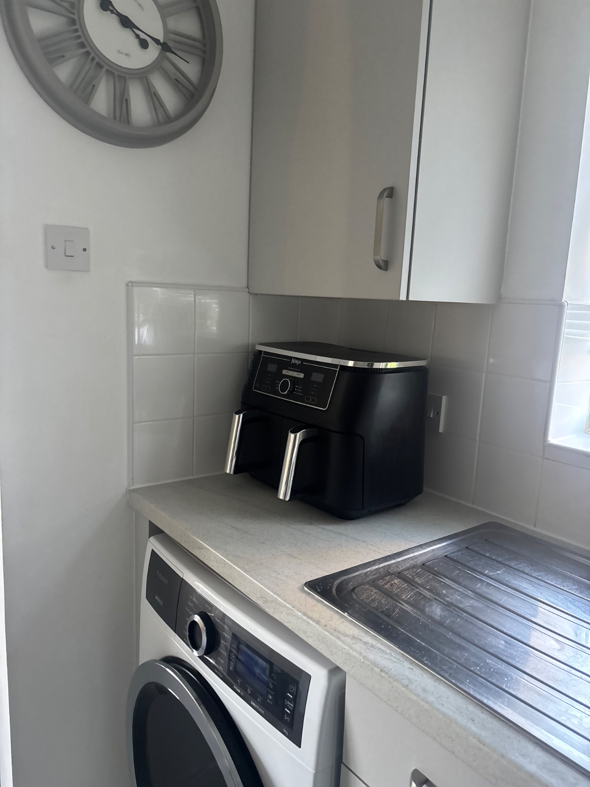 Photo of 2 bed flat in Barking and Dagenham